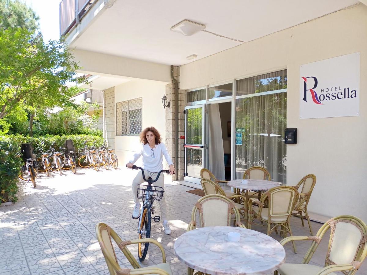 Hotel Rossella Rimini Exterior photo